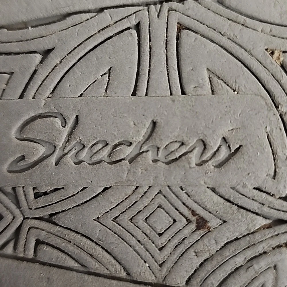 Skechers Air-cooled Memory Foam Womens Platform Sz 6 Gray Ankle Booties